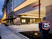 Hampton Inn & Suites by Hilton Seattle/Northgate