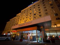 Golden Tulip El Mechtel