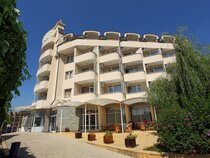 Aurora Hotel