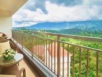 The Vibe Munnar Resort & Spa
