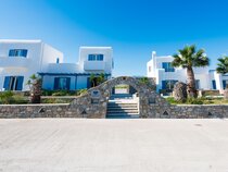 Giannoulaki Hotel
