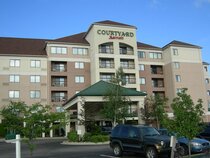 Courtyard Erie Ambassador Conference Center