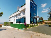 Double Royal Hotel