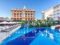 Hotel Orange Palace