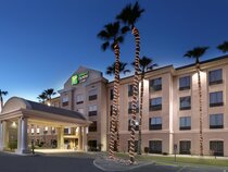 Holiday Inn Express & Suites Yuma