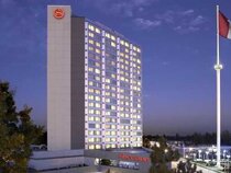 Sheraton Vancouver Guildford Hotel