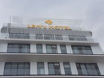 Len's Hotel