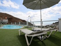 Halley Apartments