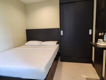 The Green Glass Boutique Hotel