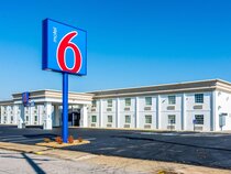 Motel 6 Fort Lee Petersburg