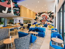 Holiday Inn Express Taichung Fengchia
