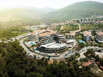 Qlusive Hotel