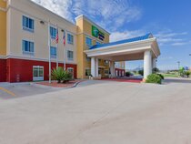 Holiday Inn Express Hotel & Suites Alpine Southeast
