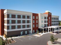 Home2 Suites by Hilton Clovis Fresno Airport