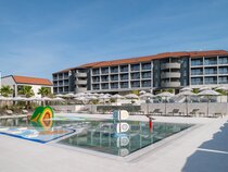 Molum Hotel & Residences
