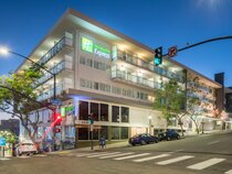 Holiday Inn Express Downtown
