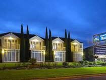 Best Western Colonial Village Motel