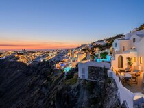 Ikies Santorini Hotel