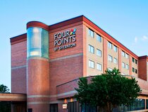 Four Points by Sheraton Winnipeg South