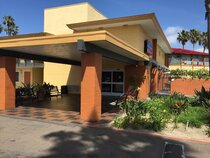 Howard Johnson by Wyndham San Diego SeaWorld