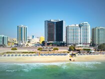 Wyndham Garden Ajman Corniche