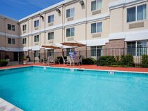 Holiday Inn Express & Suites Livermore
