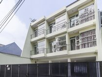 Niswantari Residence By RedDoorz