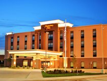 Hampton Inn Lincoln Airport