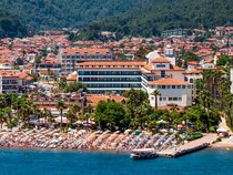 L'Etoile Beach Hotel