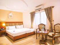 Blue Diamond Hotel