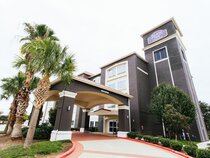 Palacio Royale Inn Signature