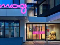 Moxy Frankfurt City Center