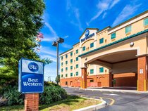 Spark by Hilton Rahway