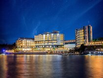 Charisma Deluxe Hotel