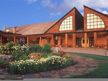 Grouse Mountain Lodge