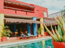 Casa ee los Suenos Resort and Spa