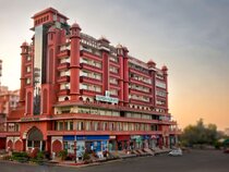Whispering Palms Hotel