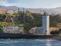 Ocean Vistas 24