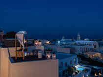 Mythical Blue Luxury Suites