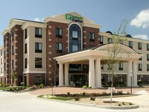 Holiday Inn Express & Suites Marion