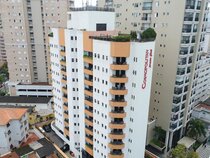 Cosmopolitan Praia Flat