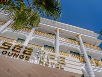 Sealife Lounge Hotel