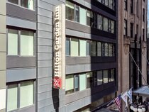 Hilton Garden Inn Chicago Downtown Riverwalk
