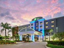 Holiday Inn Express Hotel & Suites Port St. Lucie