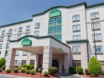Wingate By Wyndham Charlotte Airport