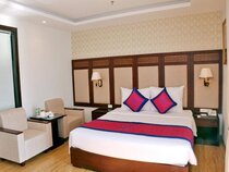 Galliot Hotel