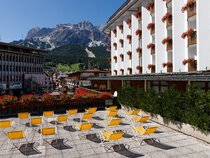 Hotel Alaska Cortina