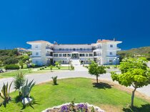 Hilltop Hotel