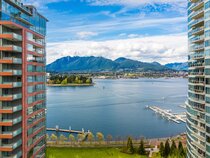 Pinnacle Hotel Vancouver Harbourfront