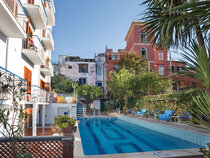 Club Sorrento